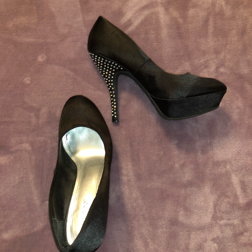 Size 10 Bamboo black heels with rhinestone s